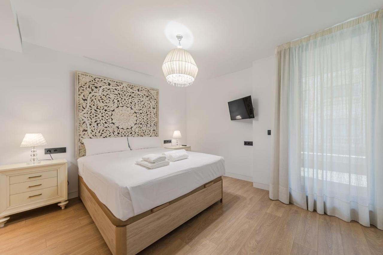 Apartamento Sevilla Centro Екстериор снимка